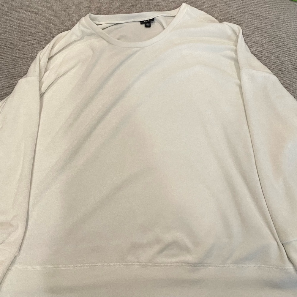 torrid White Crewneck Sweatshirt